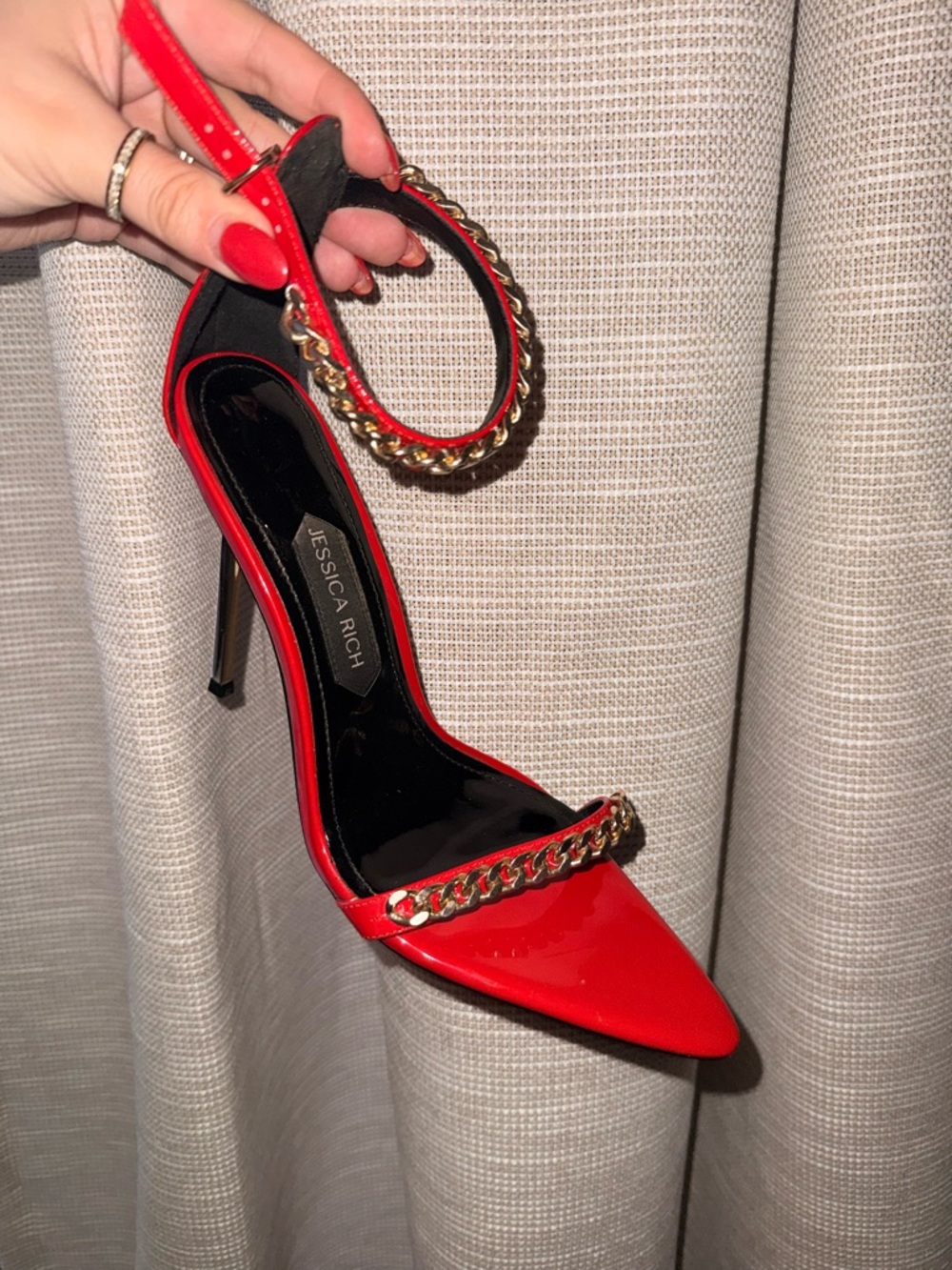 Jessica Red Patent Leather Heels with Gold Chain Detail - Picture 4 of 11
